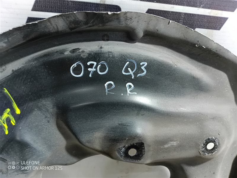 Пыльники тормозных дисков Audi Q3 2012 8U