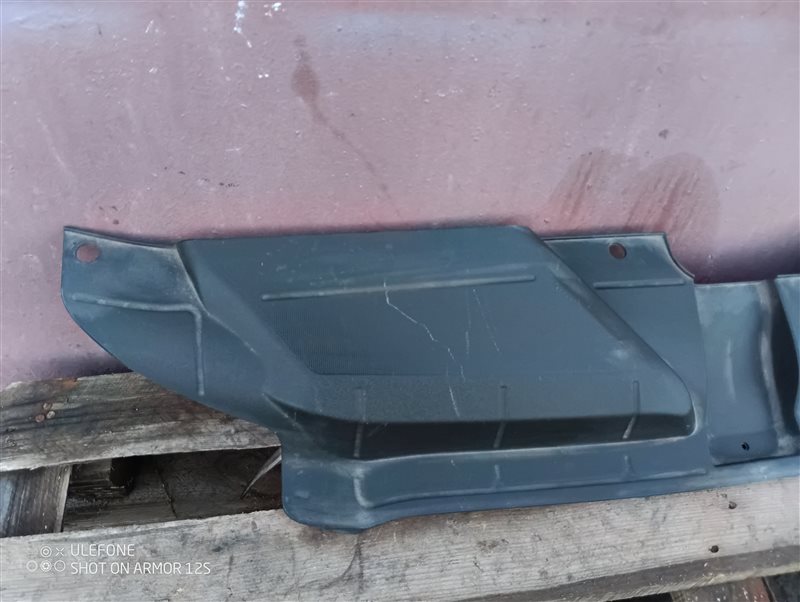 Кожух замка капота Audi A4 2012 B8