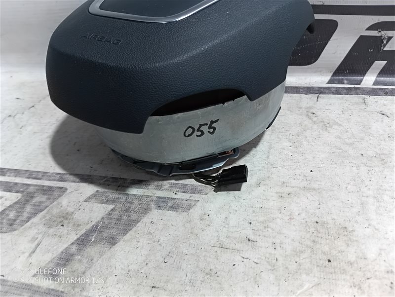 Подушка безопасности в руль Audi A6 2007 C6