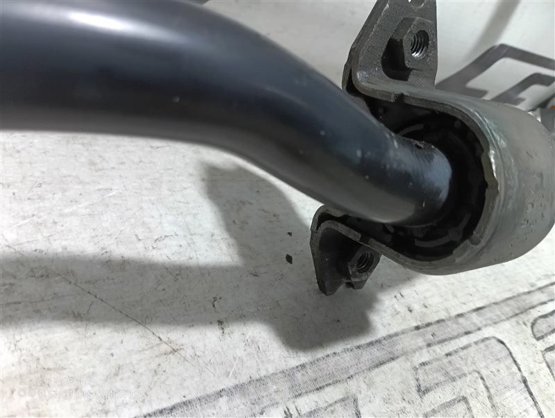 Стабилизатор поперечной устойчивости Volkswagen Passat 2008 B6