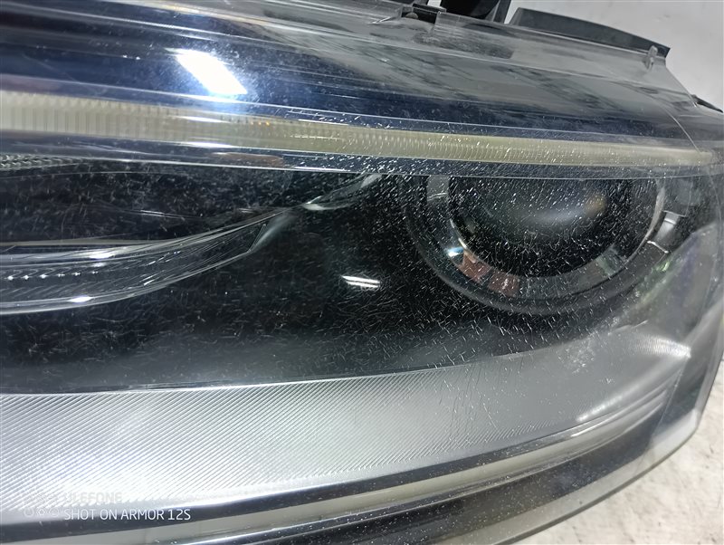 Фары Audi Q3 2012 8U