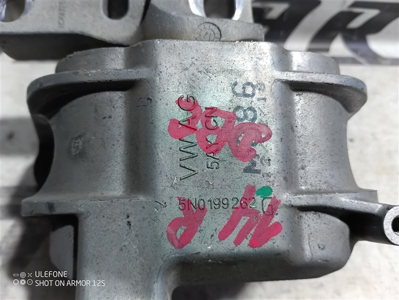Подушка двигателя Audi Q3 2012 8U