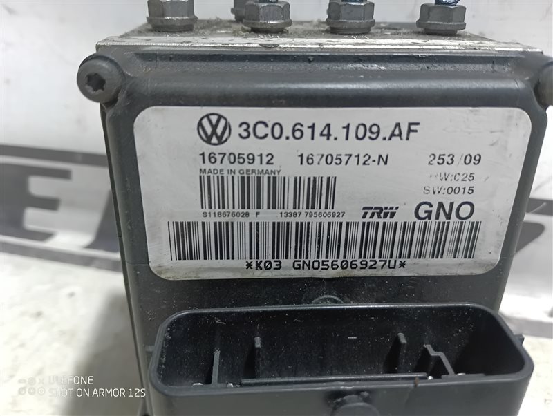 Блок ABS Volkswagen Passat 2009 B6