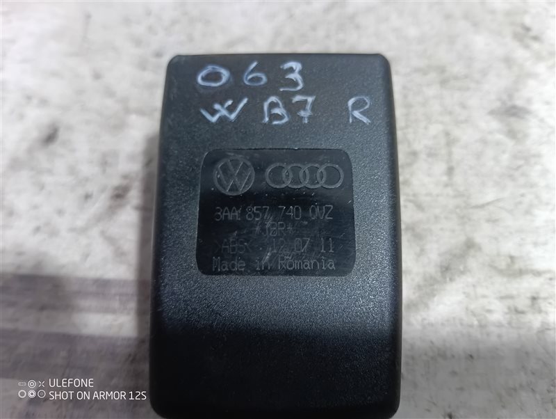 Замок ремня безопасности Volkswagen Passat 2011 B7
