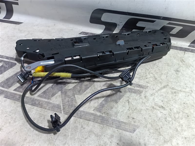 Подушка безопасности в сиденье Volkswagen Passat 2008 B6