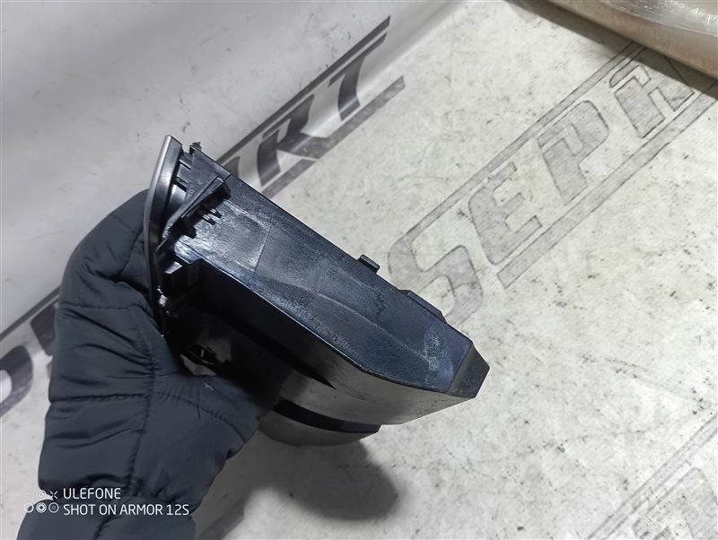 Бардачок центральный Volkswagen Passat 2008 B6