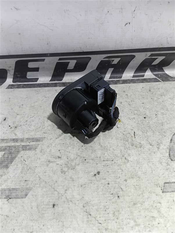 Переключатель света фар Audi A3 2009 8P