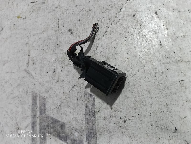 Кнопка корректора фар Volkswagen Passat 2008 B6