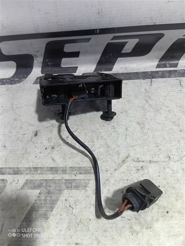 Замок капота Audi A6 2012 C7