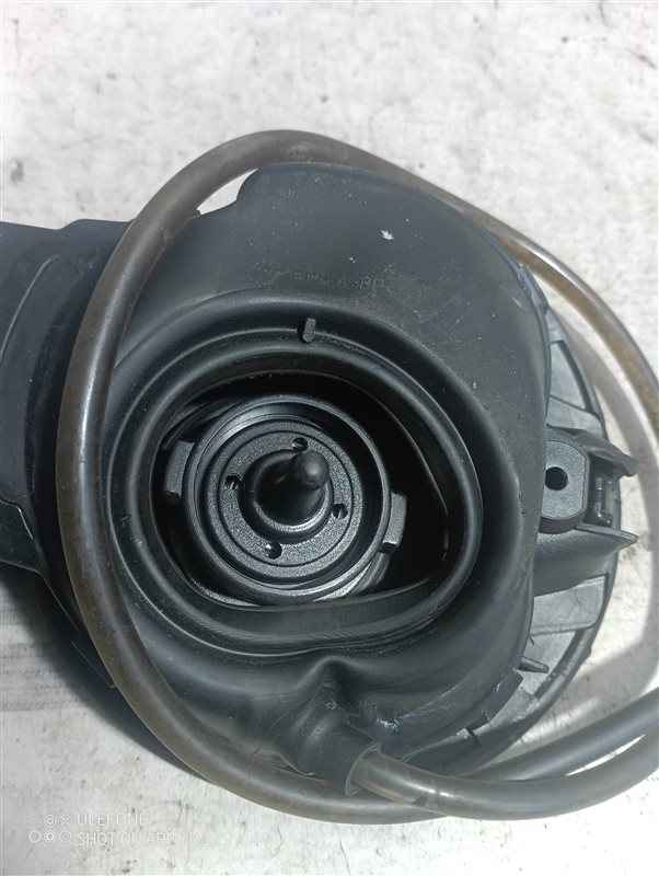 Лючок топливного бака Volkswagen Passat 2008 B6