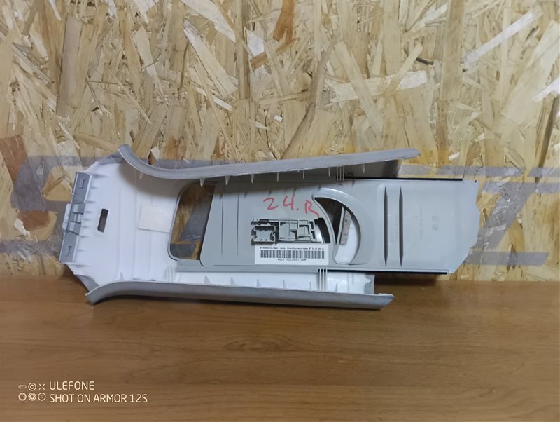 Обшивка стойки центральной Volkswagen Passat 2011 B7