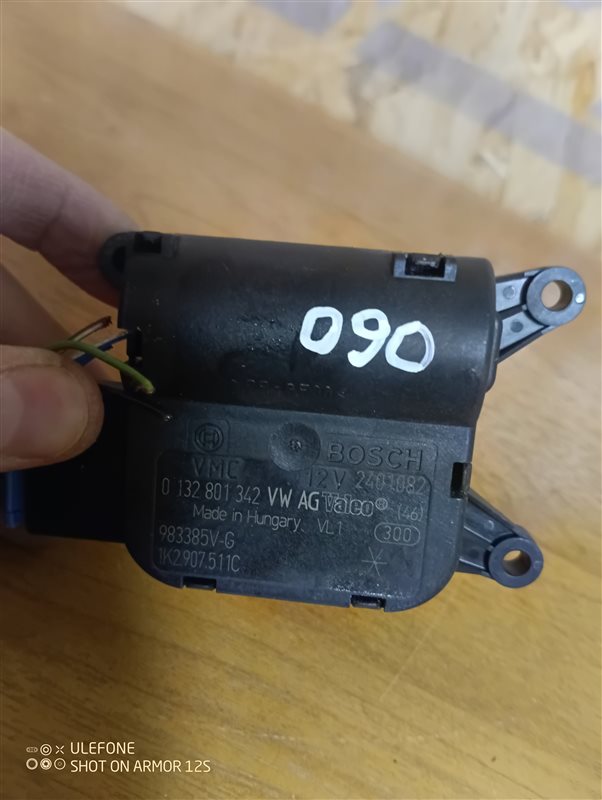 Сервопривод заслонки печки Volkswagen Passat 2008 B6