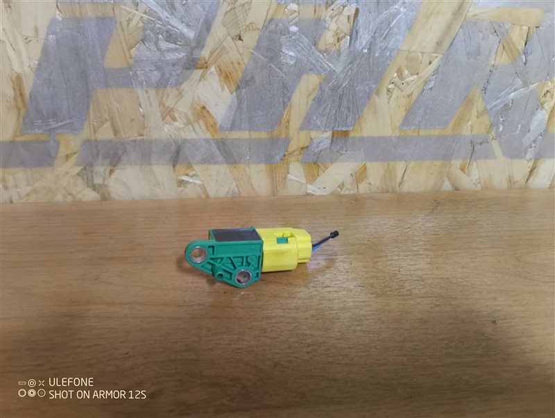 Датчик удара Audi A4 2009 B8
