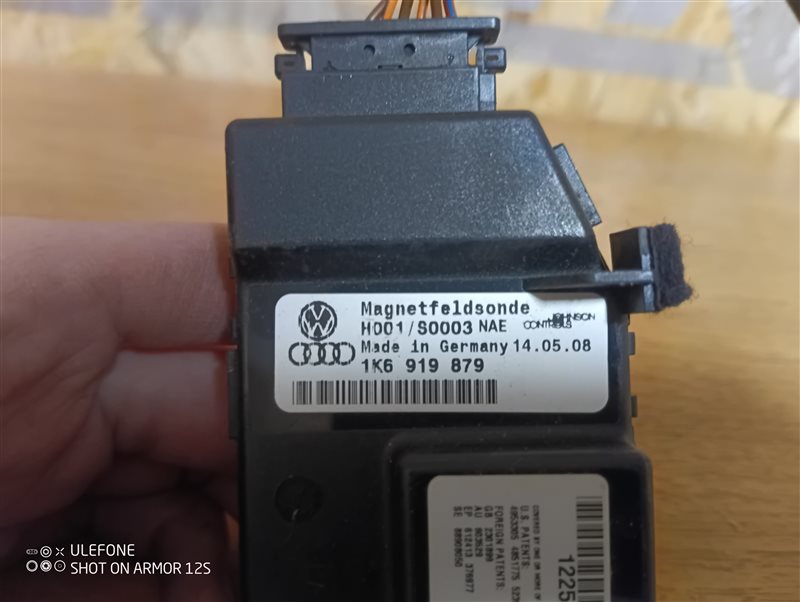 Датчик магнитного поля Volkswagen Tiguan 2010 5N