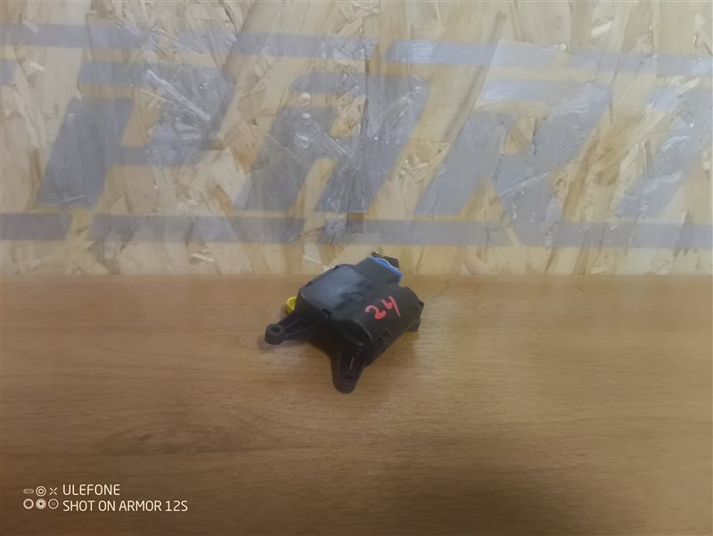 Сервопривод заслонки печки Volkswagen Passat 2011 B7