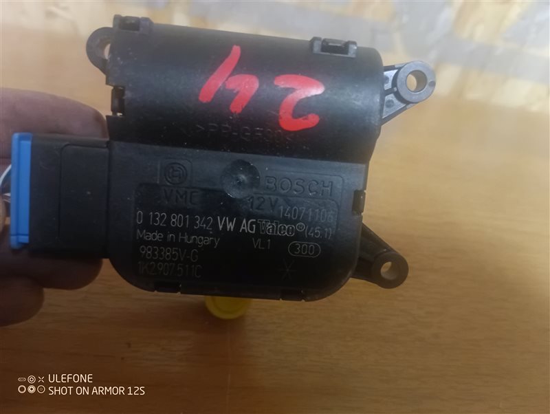 Сервопривод заслонки печки Volkswagen Passat 2011 B7