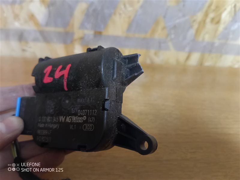 Сервопривод заслонки печки Volkswagen Passat 2011 B7