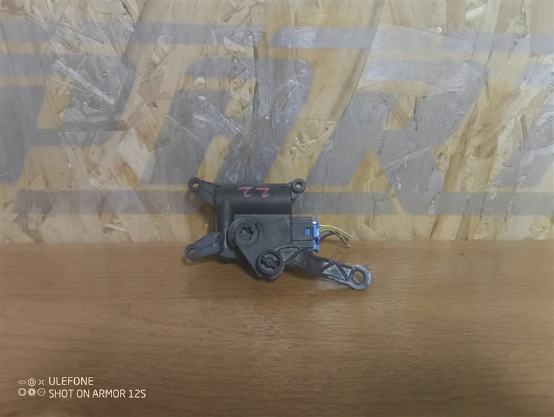 Сервопривод заслонки печки Volkswagen Passat 2008 B6