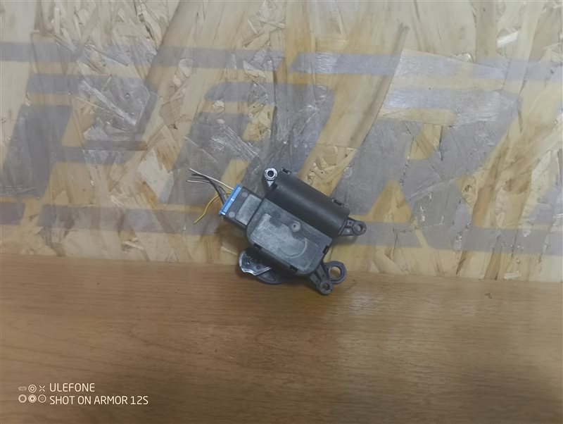 Сервопривод заслонки печки Volkswagen Passat 2008 B6