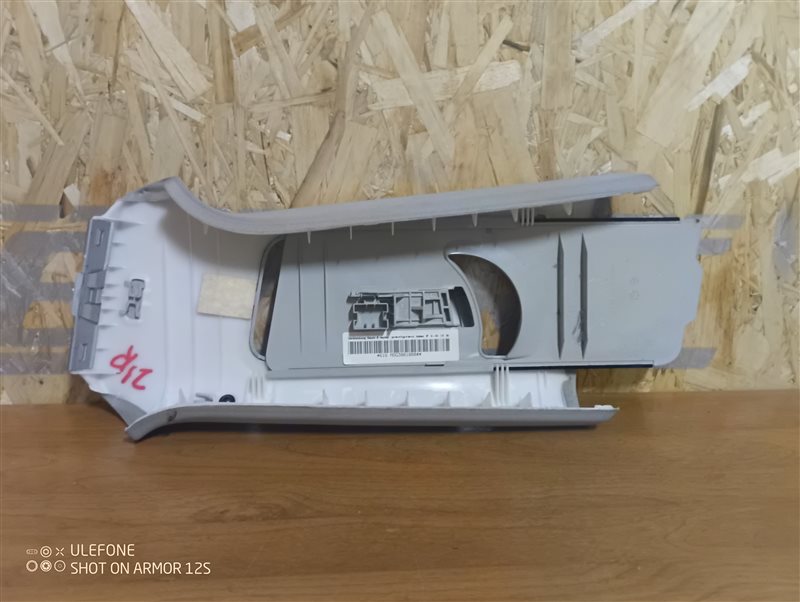 Обшивка стойки центральной Volkswagen Passat 2008 B6