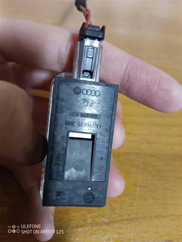 Плафон подсветки салона Audi A4 2009 B8