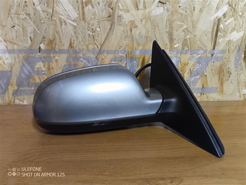 Зеркало боковое Audi A4 2010 B8