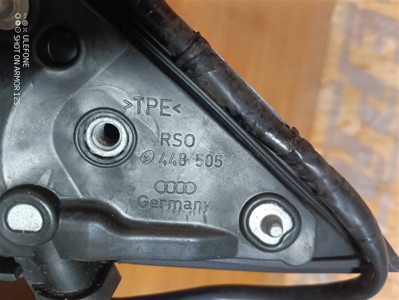 Зеркало боковое Audi A6 2010 C6