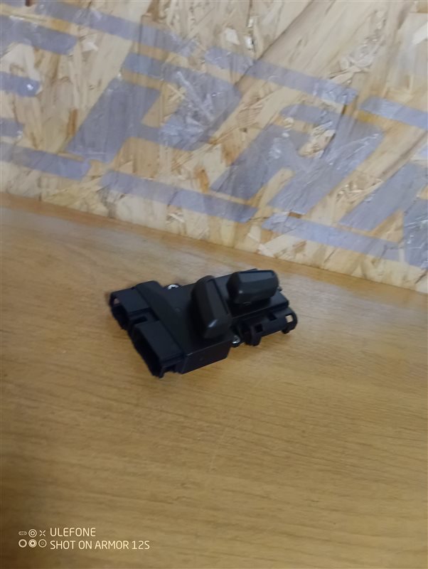 Кнопка регулировки сиденья Audi Q3 2012 8U