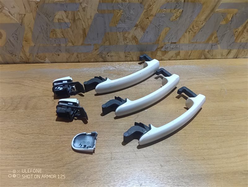 Ручки дверей наружные Volkswagen Tiguan 2010 5N
