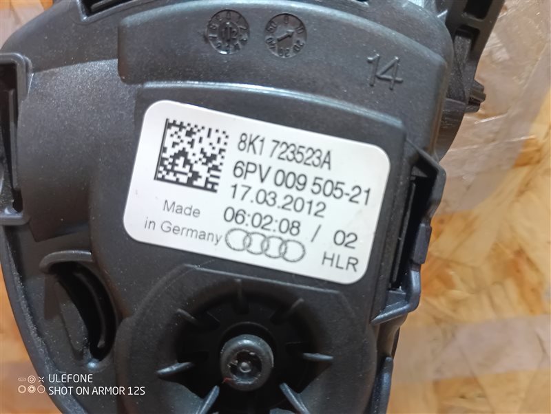 Педаль газа Audi A4 2012 B8