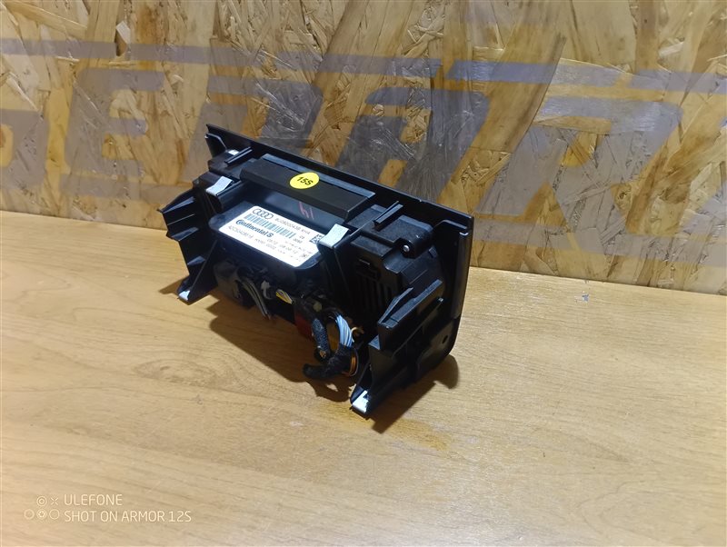 Блок климат-контроля Audi Q3 2012 8U