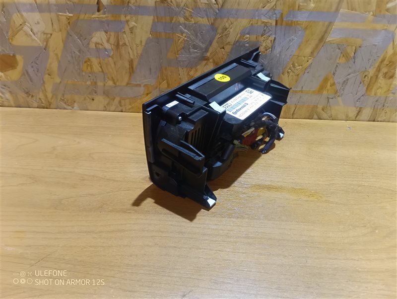 Блок климат-контроля Audi Q3 2012 8U