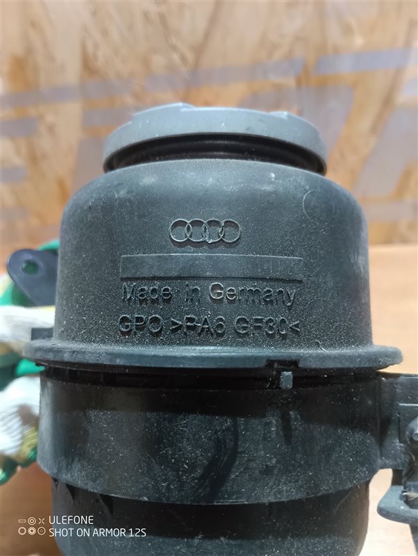 Бачок гидроусилителя руля Audi A4 2010 B8