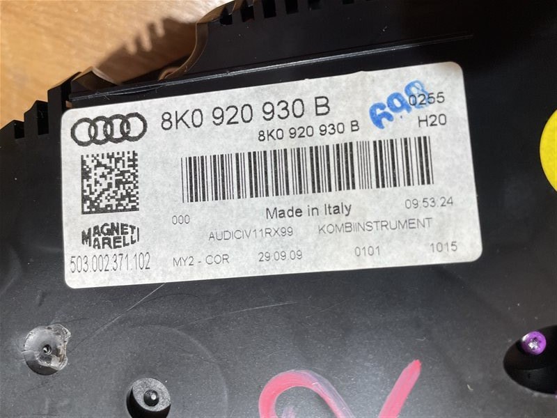 Панель приборов Audi A4 2010 B8