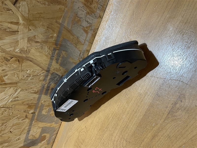 Панель приборов Audi Q5 2010 8R