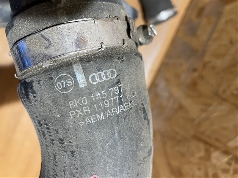 Патрубок интеркулера Audi A4 2012 B8