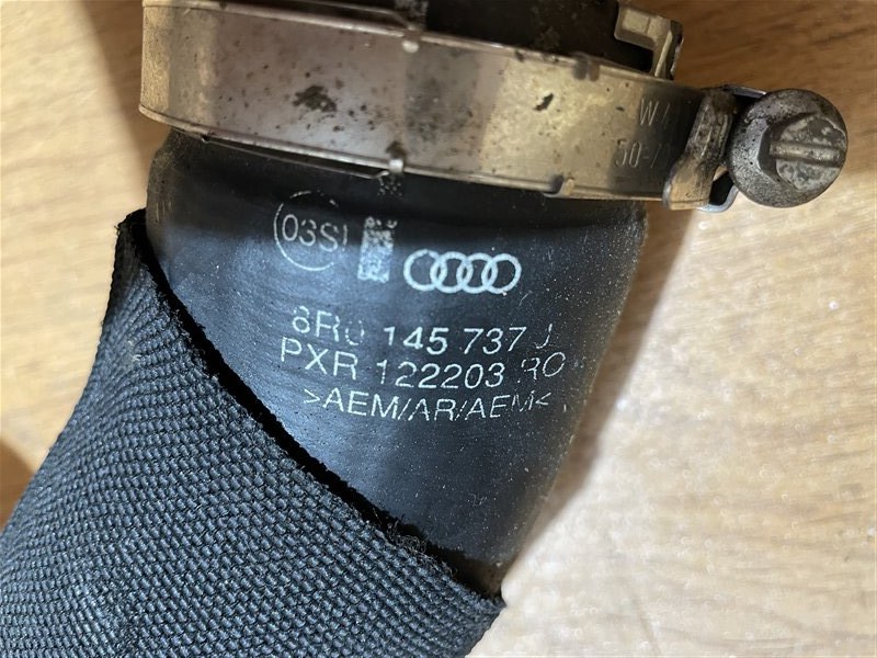 Патрубок интеркулера Audi Q5 2010 8R