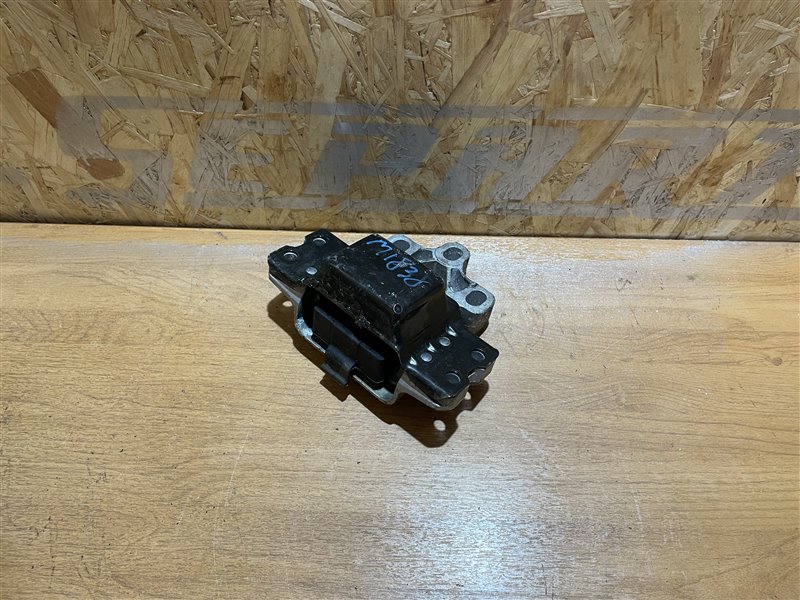 Подушка АКПП Volkswagen Passat 2009 B6
