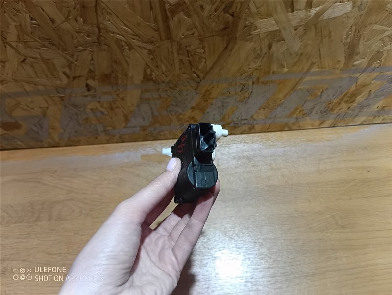 Сервопривод заслонки печки Audi A6 2010 C6