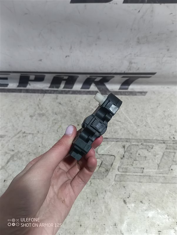 Сервопривод заслонки печки Audi A4 2012 B8