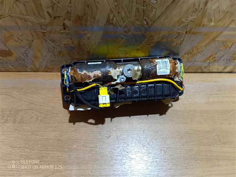 Подушка безопасности пассажира Volkswagen Passat 2006 B6