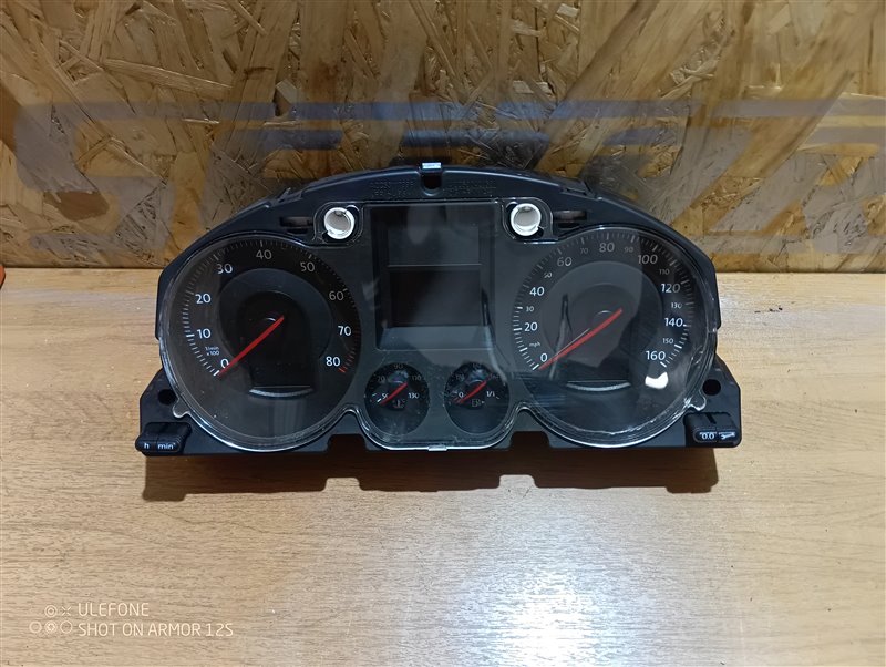Панель приборов Volkswagen Passat 2006 B6