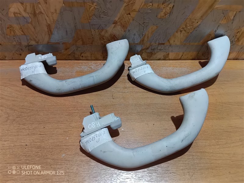 Ручки потолочные Volkswagen Passat 2006 B6