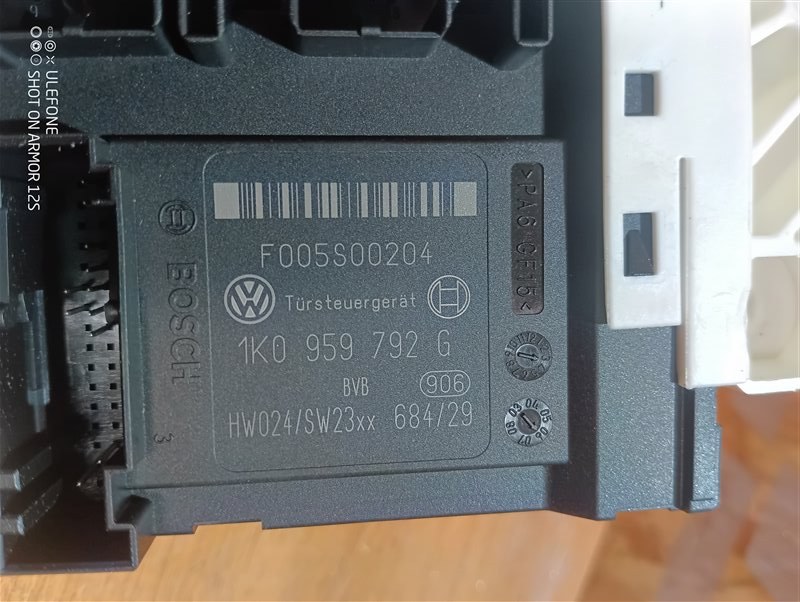 Мотор стеклоподъемника Volkswagen Passat 2006 B6
