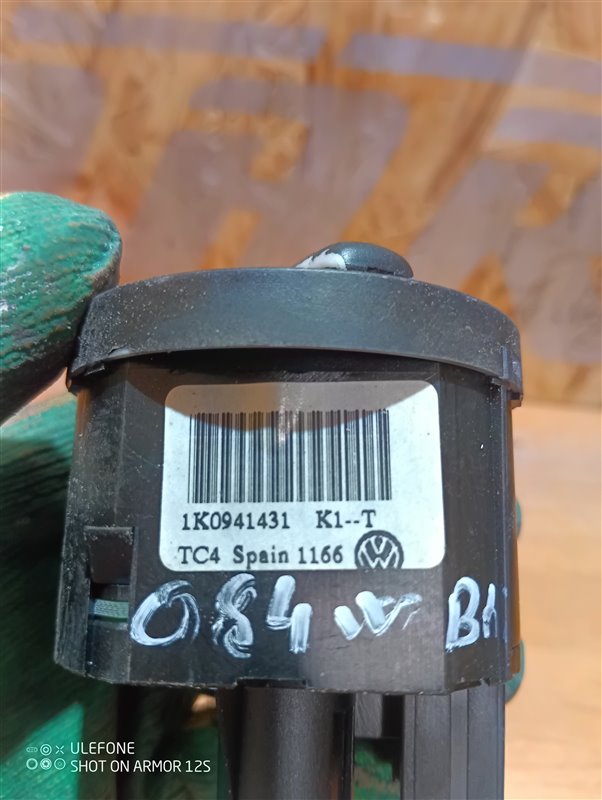 Переключатель света фар Volkswagen Passat 2006 B6