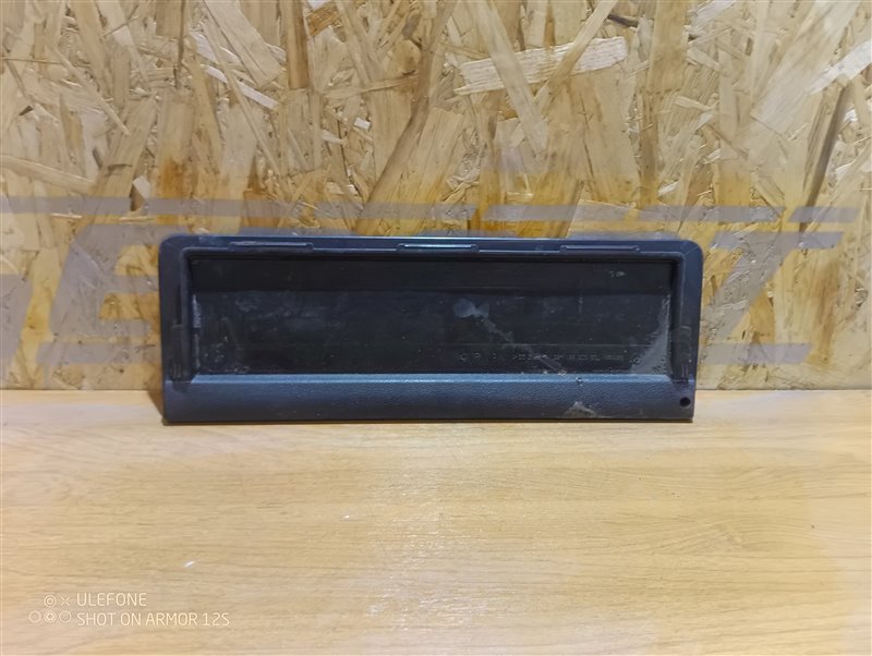 Заглушка обшивки багажника Volkswagen Passat 2009 B6