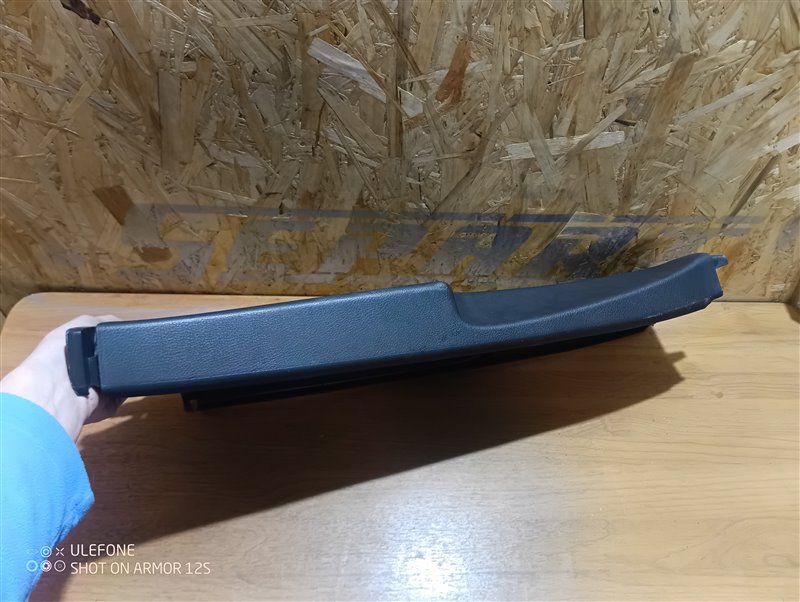 Обшивка стойки центральной Volkswagen Passat R Line 2010 B6