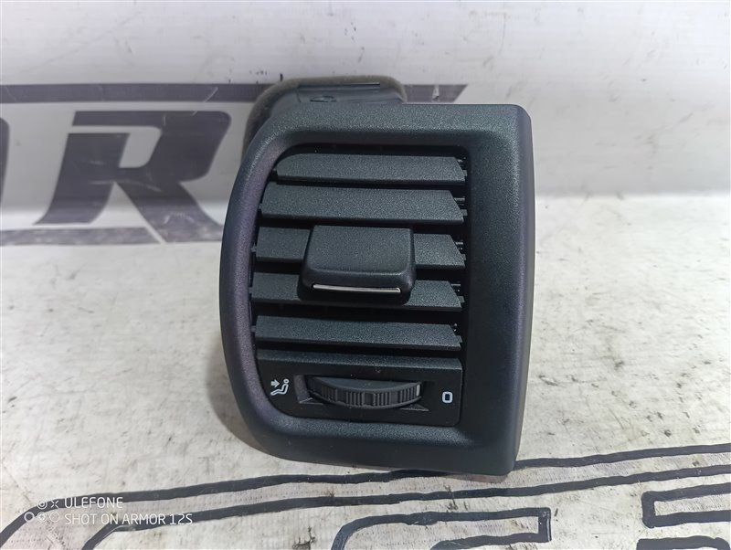 Дефлектор обдува салона Skoda Fabia RS 2010