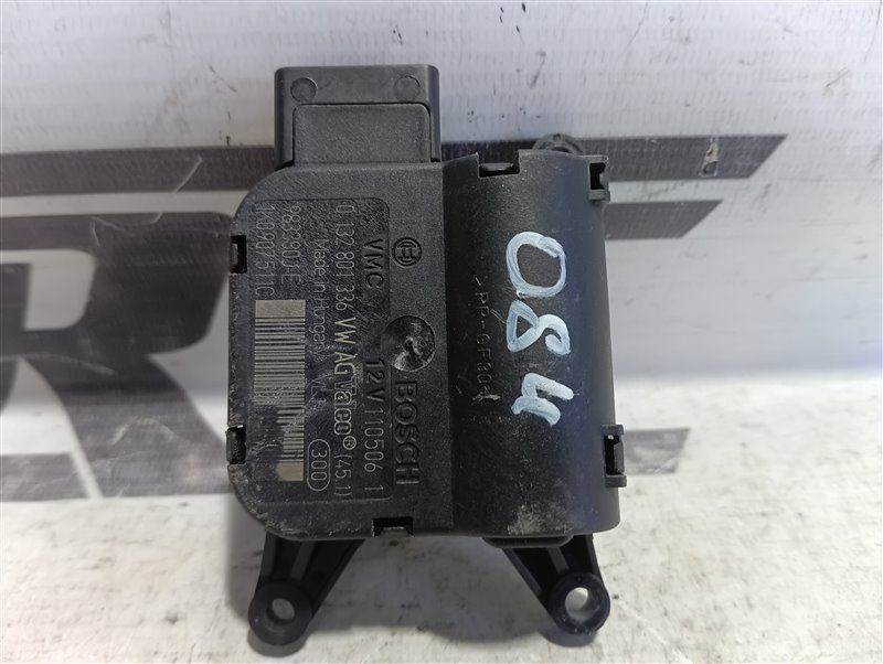 Сервопривод заслонки печки Volkswagen Passat 2006 B6