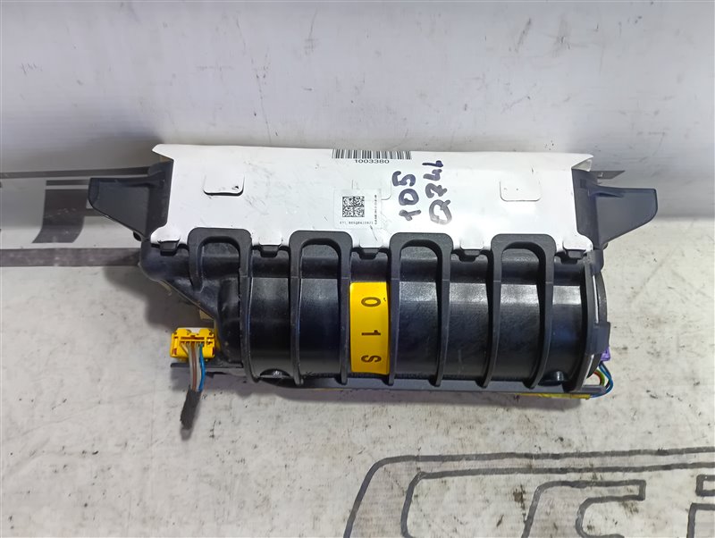 Подушка безопасности пассажирская Audi Q7 2008 4L